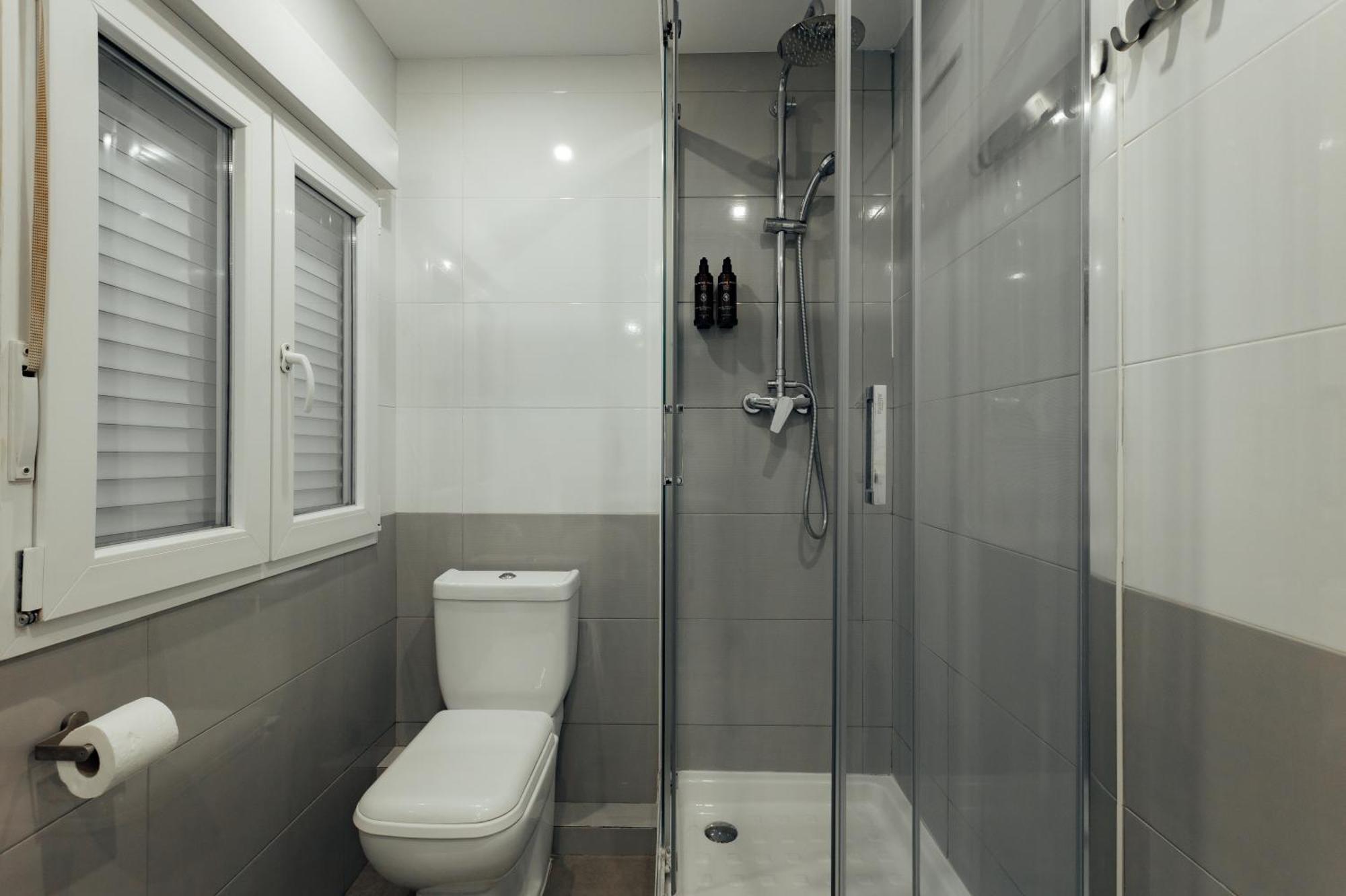 Santiago Apartments By Olala Homes L’Hospitalet de Llobregat Exterior foto